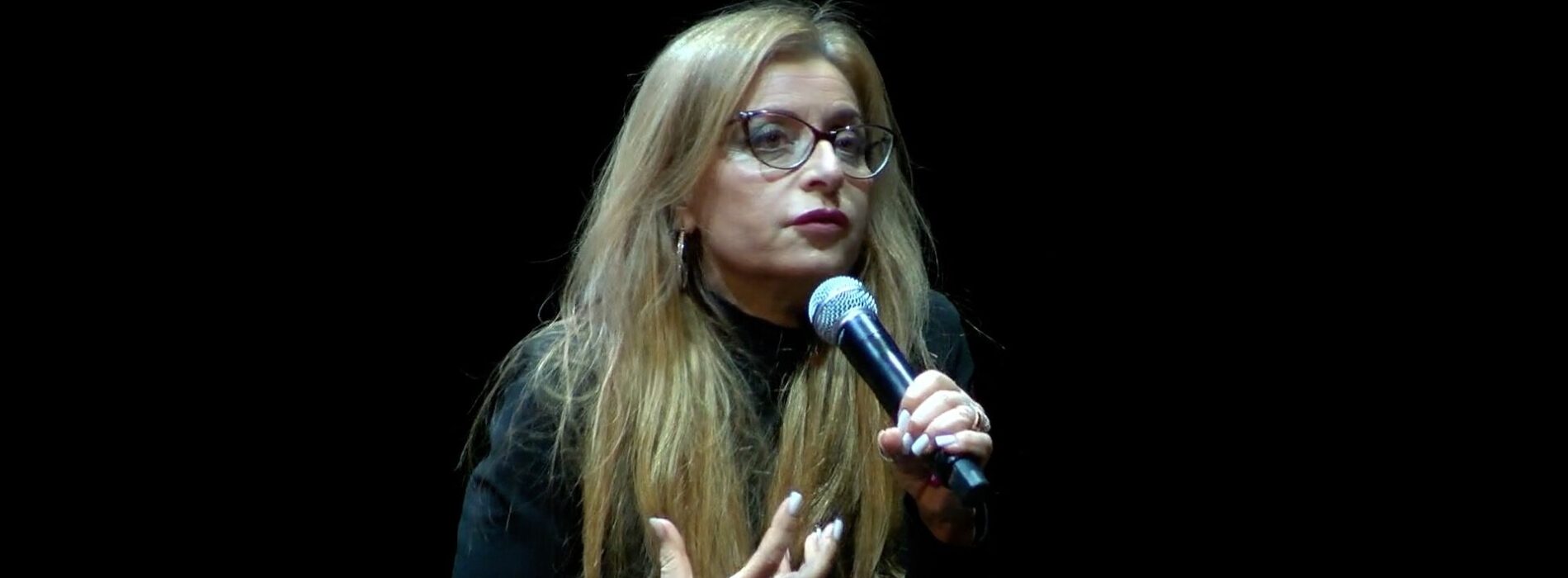 Terra di Donne. Adele Vairo dirigente scolastico liceo Manzoni