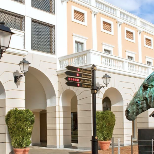 Outlet La Reggia, quattro giorni di sconti straordinari