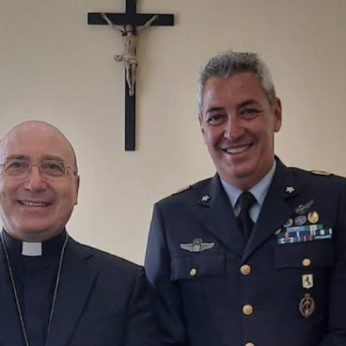 Capua. Il Comandante Florio (AM)  dall’arcivescovo Lagnese