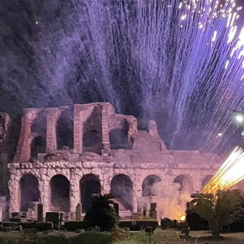 Anfiteatro, il grande spettacolo piromusicale chiude l’Assunta