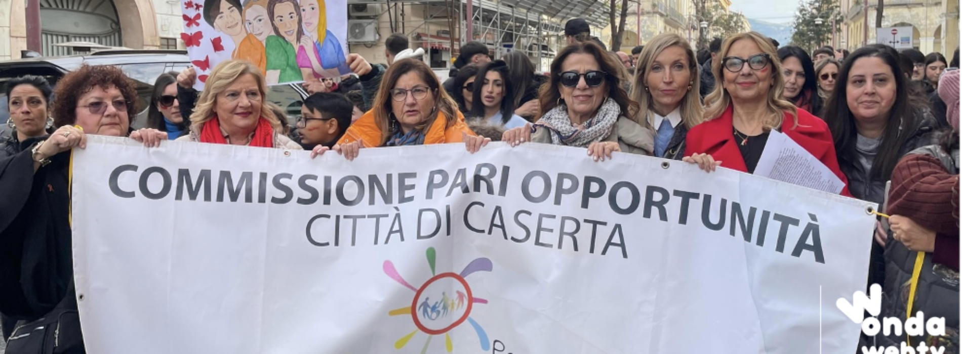 25 novembre, Caserta risponde presente. Grande partecipazione al corteo