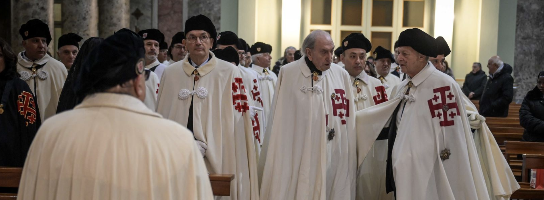 Ordine Santo Sepolcro. La Luce della Pace, da Betlemme a Caserta