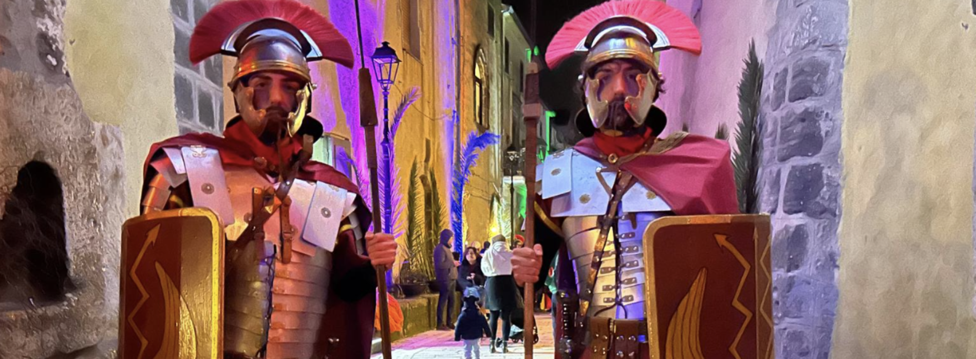 Pontelatone. Il presepe vivente nel borgo medievale