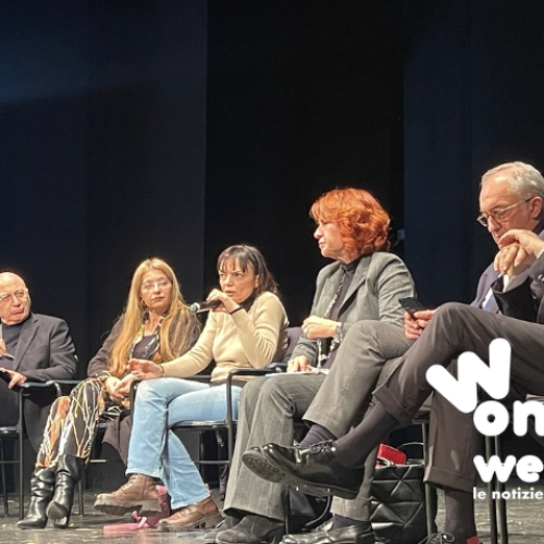 Andrea, oltre il pantalone rosa. Emozionante incontro con Teresa Manes