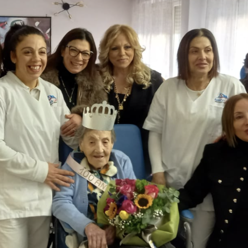 Tanti auguri! Nonna Addolorata Vagliuso compie 100 anni